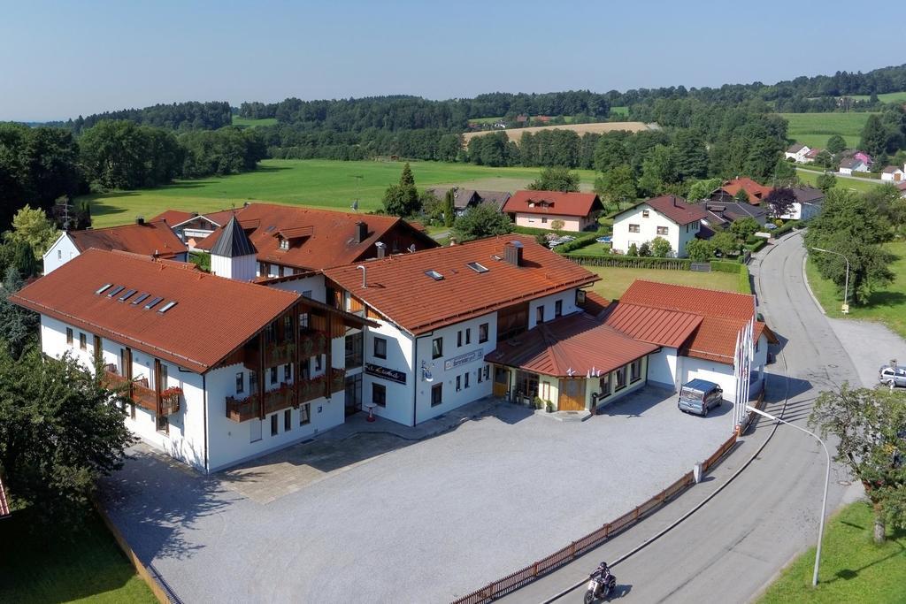 Bernrieder Hof酒店 外观 照片